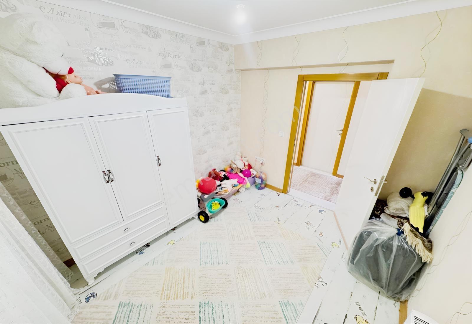 Yükseltepe'de Ön Cephe Full+full Yapılı Teras Balkonlu 3+1 Daire — fotoğraf 17