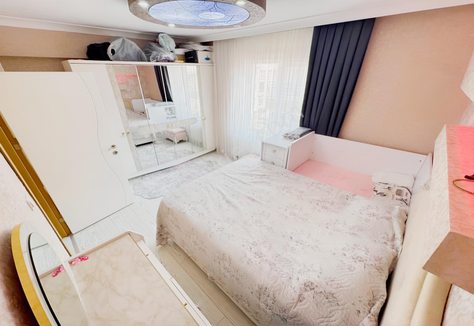 Yükseltepe'de Ön Cephe Full+full Yapılı Teras Balkonlu 3+1 Daire — fotoğraf 28