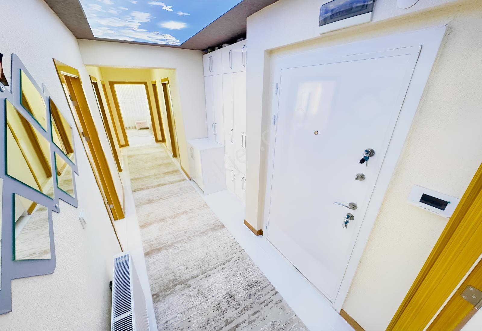 Yükseltepe'de Ön Cephe Full+full Yapılı Teras Balkonlu 3+1 Daire — fotoğraf 33