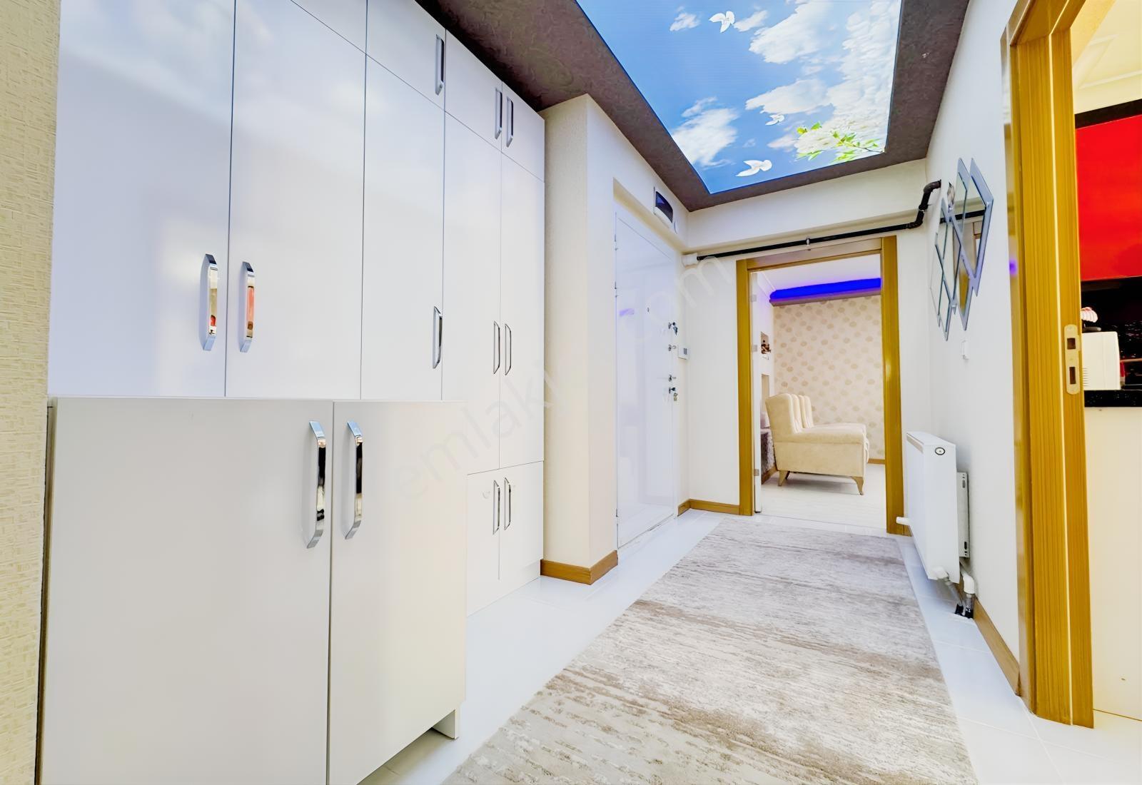 Yükseltepe'de Ön Cephe Full+full Yapılı Teras Balkonlu 3+1 Daire — fotoğraf 34