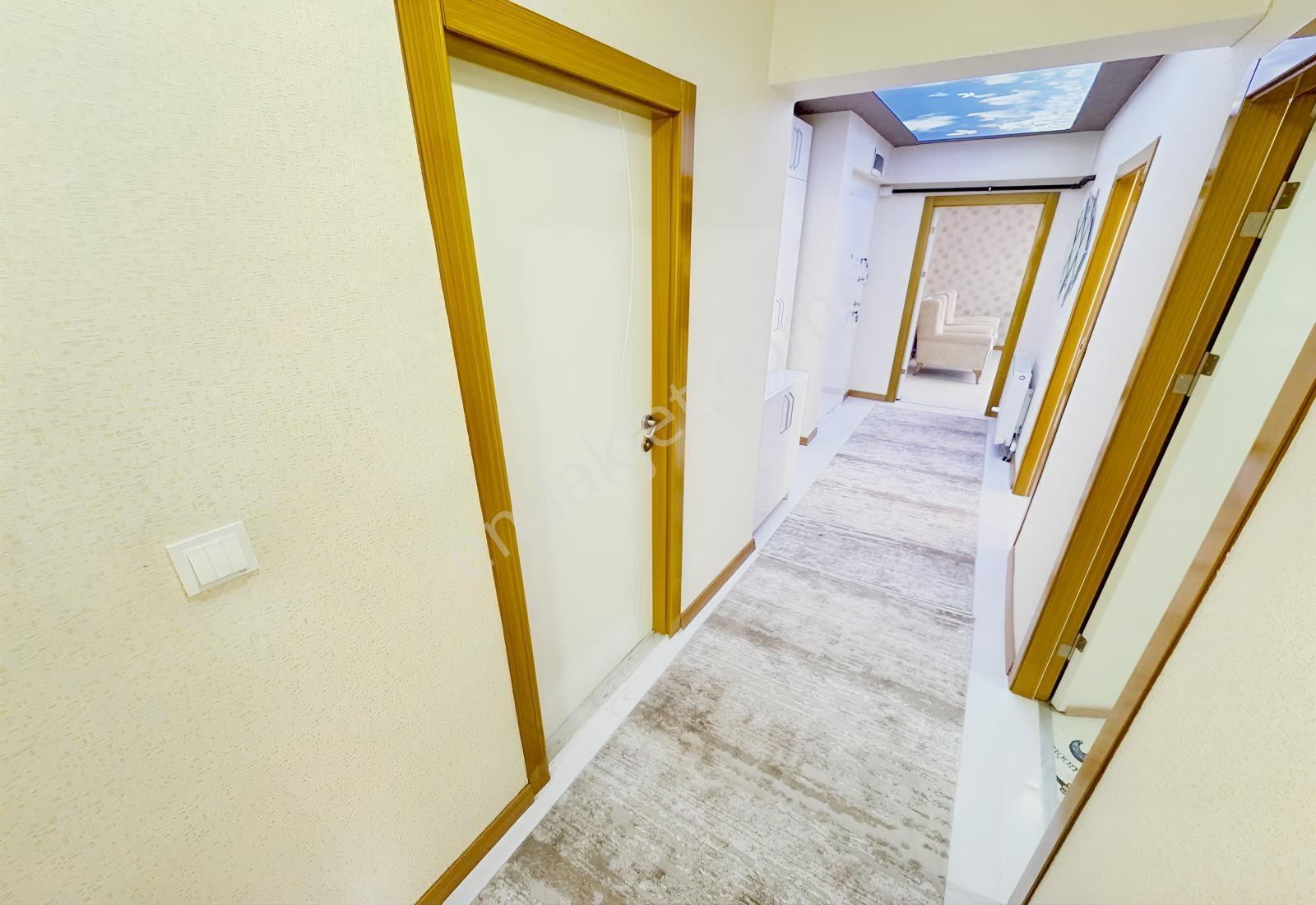 Yükseltepe'de Ön Cephe Full+full Yapılı Teras Balkonlu 3+1 Daire — fotoğraf 35