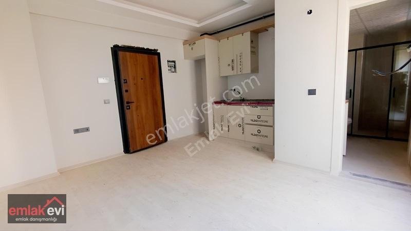 Emlak Evi'nden Ata Mah Satılık Sıfır Ara Kat 1+1 Daire — fotoğraf 4