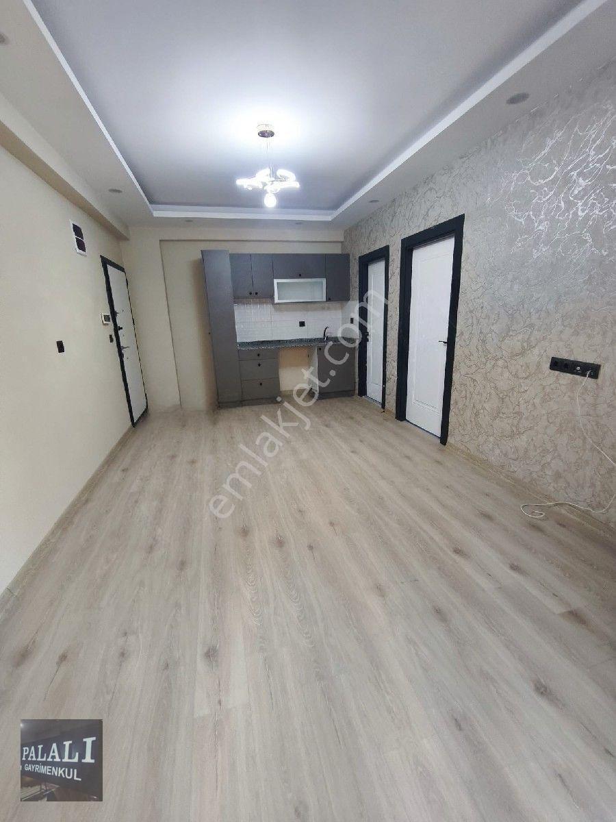 Adana Sarıçam Gültepe De 1+1 10 Katlının 2 Katı Köşe Daire