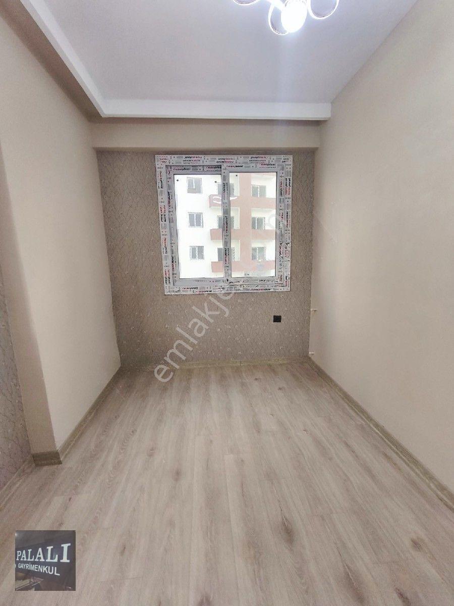 Adana Sarıçam Gültepe De 1+1 10 Katlının 2 Katı Köşe Daire — fotoğraf 3