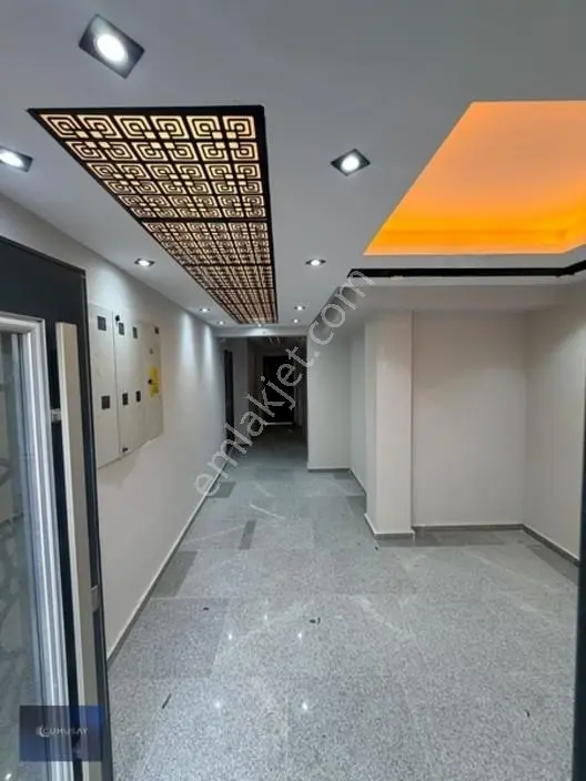 Gümüşay'dan Çamlıca'da Bulvar Yakını Sıfır İskanlı 1+1 Satılık — fotoğraf 13