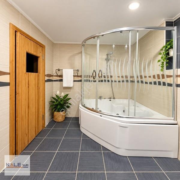 Bahçeşehir Site İçerisinde 5+2 Havuz Cephe Satılık Villa — fotoğraf 33