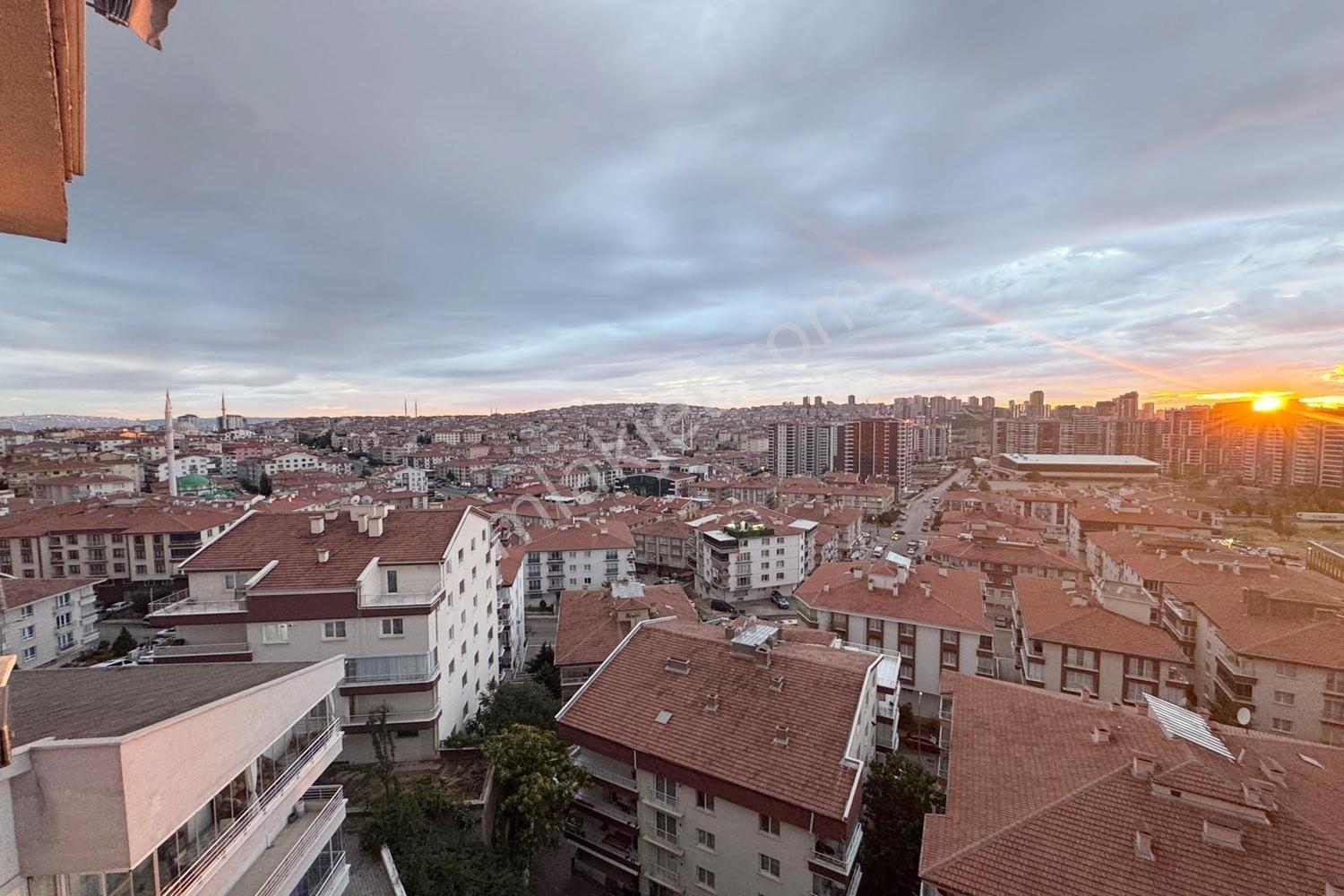 Mevlana Kültür Merkezi Arkası 340 Cadde Yakını Manzaralı 3+1 — fotoğraf 10