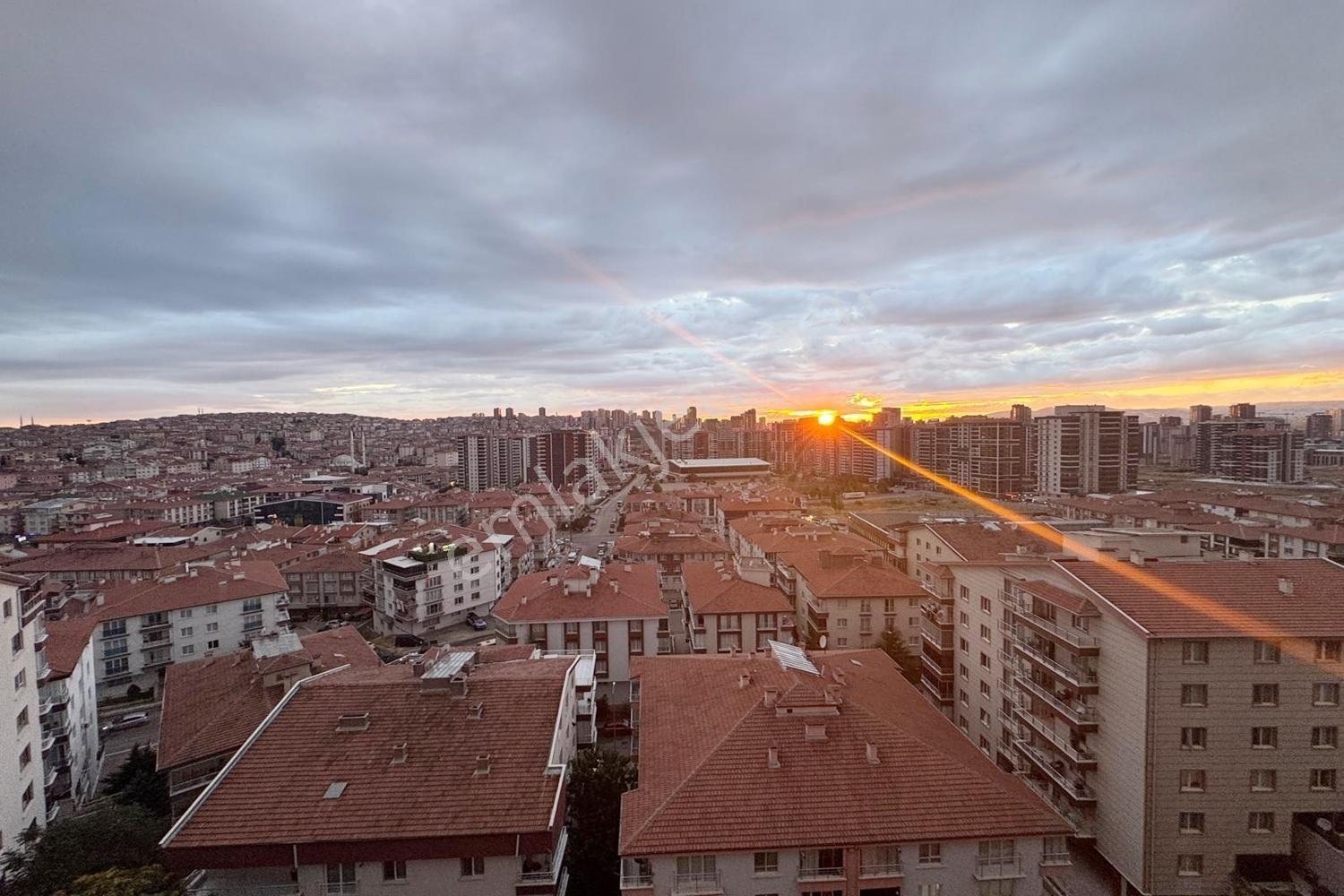 Mevlana Kültür Merkezi Arkası 340 Cadde Yakını Manzaralı 3+1 — fotoğraf 11