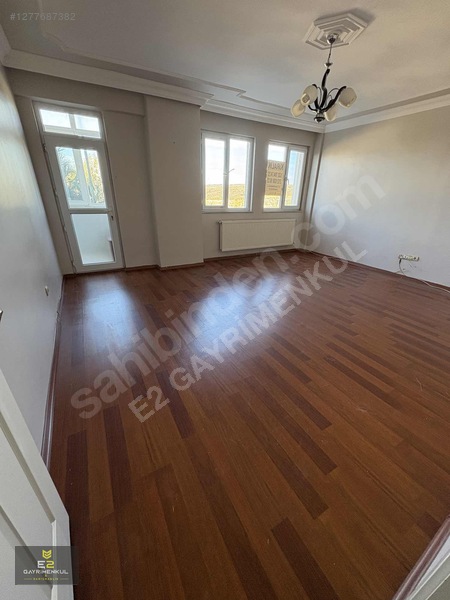 Başakşehir Onurkent Temizkent Sitesi Kiralık 3+1 Ara Kat Daire