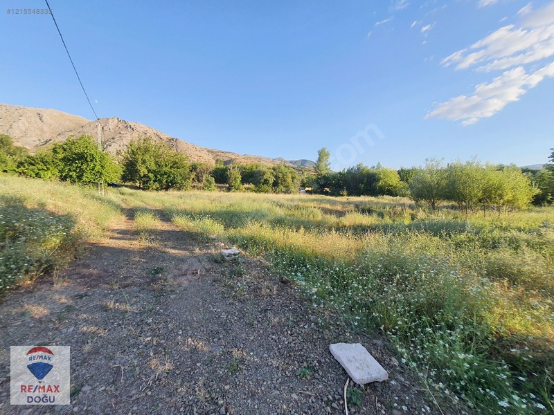 Remax Doğu'dan İçme Köyünde Resmi Yola 3 Cepheli Satılık Tarla — fotoğraf 12