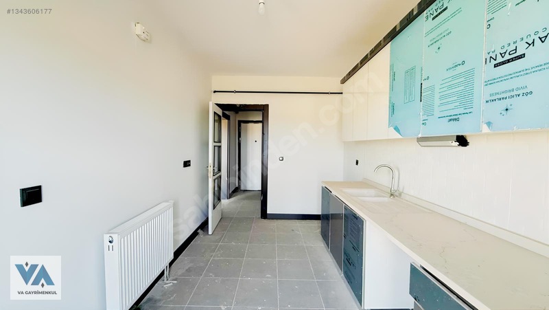 Aliağa Toki'de 3+1 125 M2 Kiralık Ara Kat Daire — fotoğraf 6