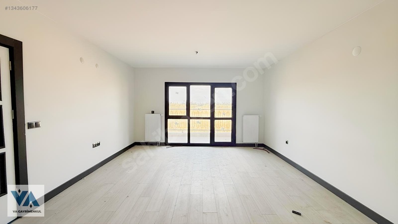 Aliağa Toki'de 3+1 125 M2 Kiralık Ara Kat Daire — fotoğraf 8