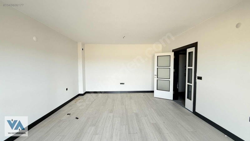 Aliağa Toki'de 3+1 125 M2 Kiralık Ara Kat Daire — fotoğraf 10