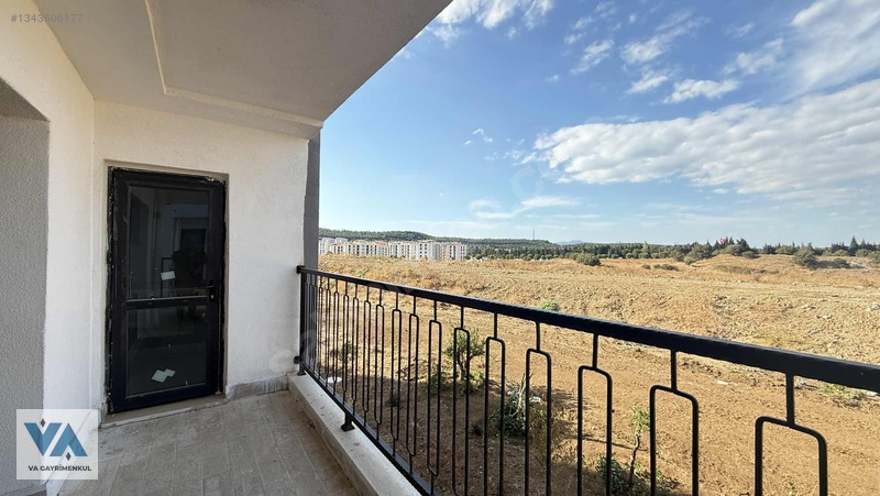 Aliağa Toki'de 3+1 125 M2 Kiralık Ara Kat Daire — fotoğraf 12