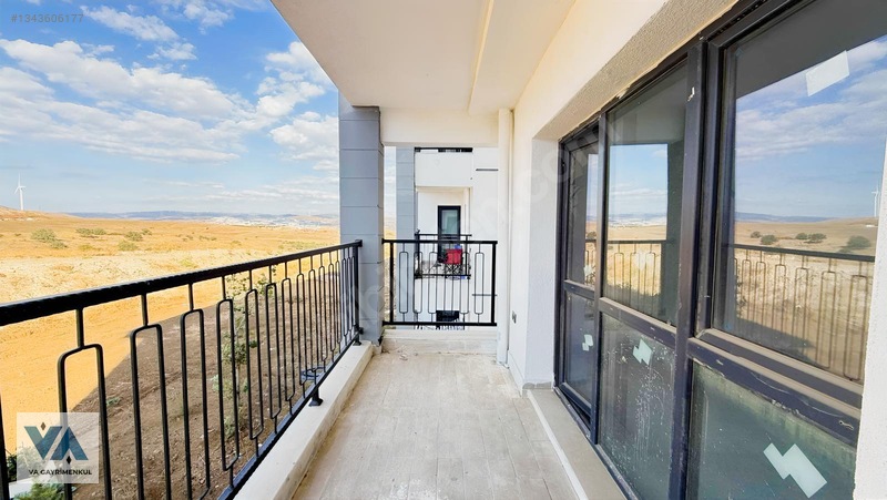 Aliağa Toki'de 3+1 125 M2 Kiralık Ara Kat Daire — fotoğraf 14