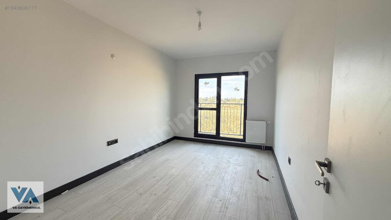 Aliağa Toki'de 3+1 125 M2 Kiralık Ara Kat Daire — fotoğraf 25