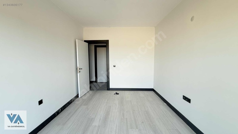 Aliağa Toki'de 3+1 125 M2 Kiralık Ara Kat Daire — fotoğraf 26