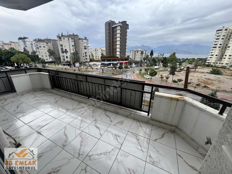 Demircikara Mh.sampi Kavşağında Deniz Manzaralı Kiralık 3+1 Ofis — fotoğraf 4