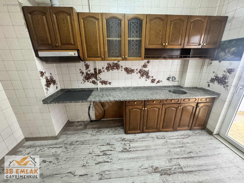 Demircikara Mh.sampi Kavşağında Deniz Manzaralı Kiralık 3+1 Ofis — fotoğraf 15