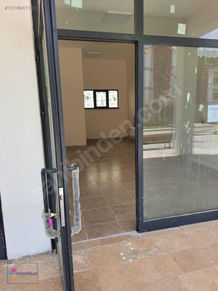 Çözüm Emlaktan Ordu Perşembe Yeni Tokilerde Kiralık Köşe Dükkan — fotoğraf 2