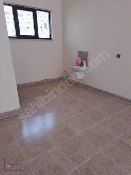 Çözüm Emlaktan Ordu Perşembe Yeni Tokilerde Kiralık Köşe Dükkan — fotoğraf 8