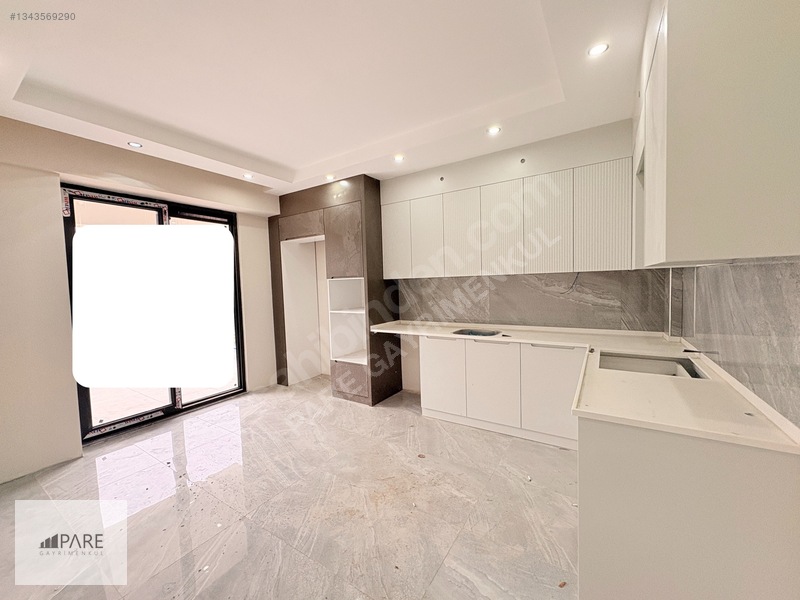 Pare'Den Şemiklerde Site İçerisinde Cadde Üzeri Arakat 2+1 Daire