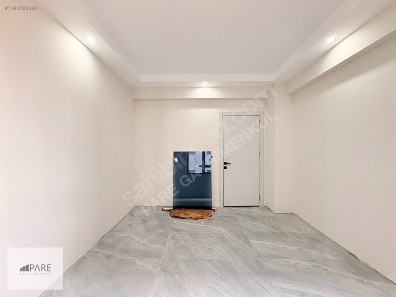 Pare'den Şemiklerde Site İçerisinde Cadde Üzeri Arakat 2+1 Daire — fotoğraf 10