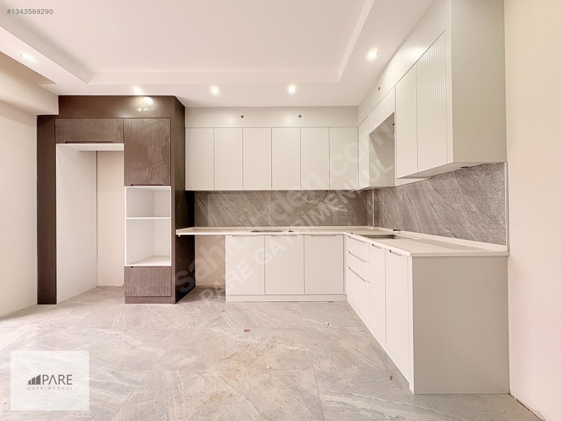 Pare'den Şemiklerde Site İçerisinde Cadde Üzeri Arakat 2+1 Daire — fotoğraf 32
