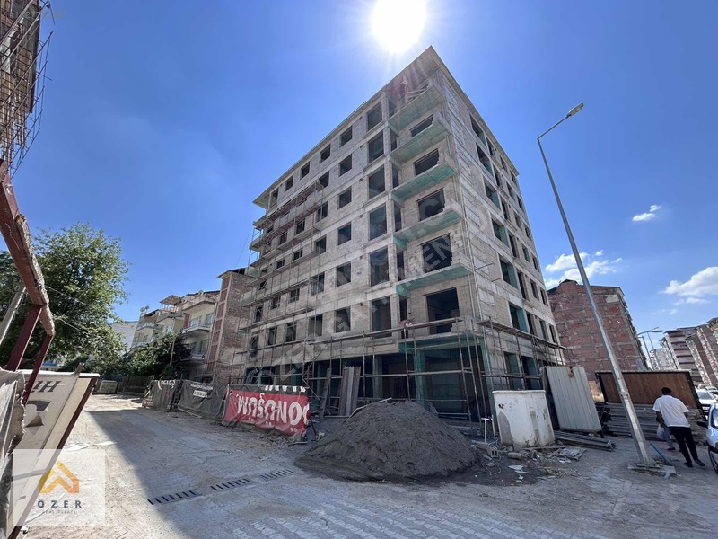 Özer Gayrimenkul'Den 2+1 Sıfır Daire Tapu Bitişiğin'De