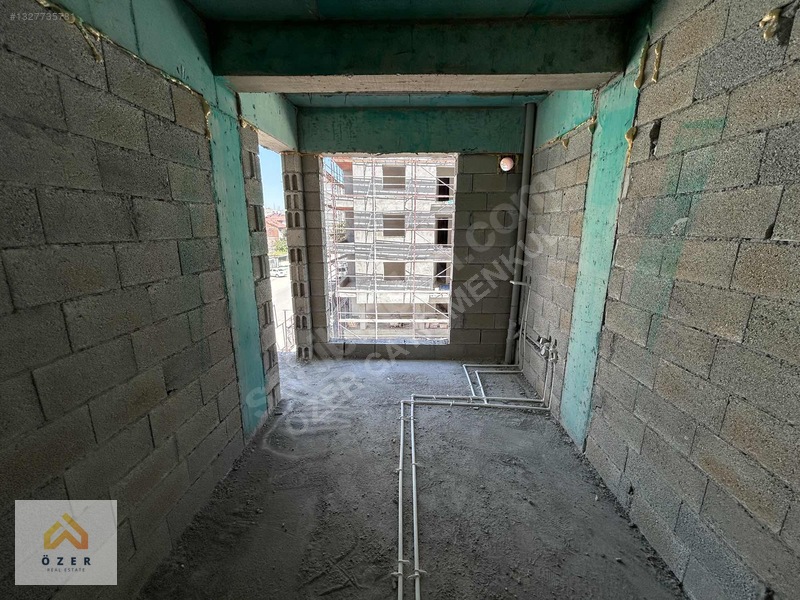 Özer Gayrimenkul'den 2+1 Sıfır Daire Tapu Bitişiğin'de — fotoğraf 9