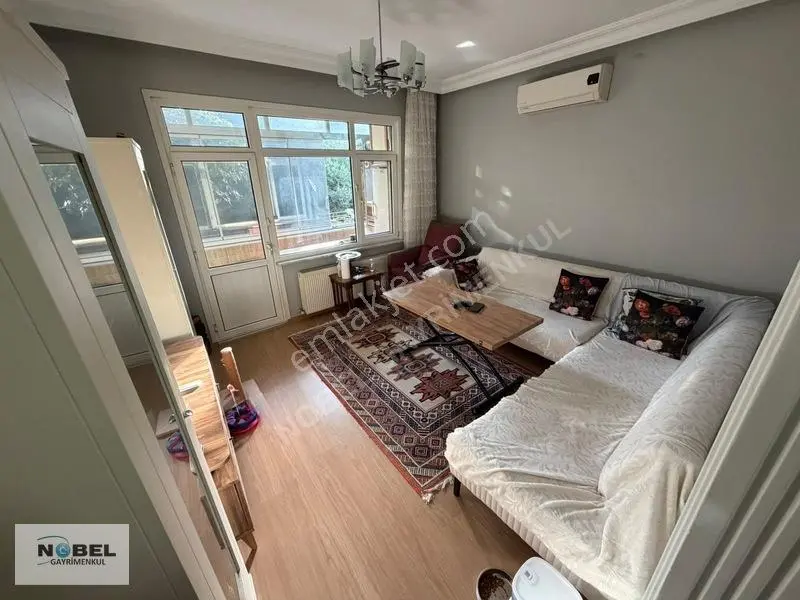 Üsküdar Takatuka Yokuşunda Güney-batı Cephe Ferah 2+1 Daire