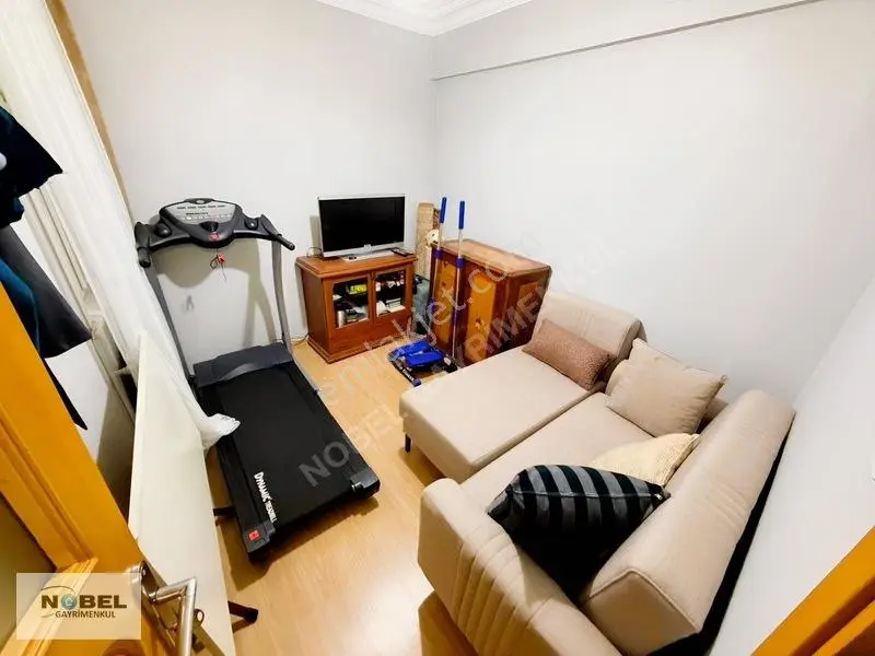 Üsküdar Takatuka Yokuşunda Güney-batı Cephe Ferah 2+1 Daire — fotoğraf 10