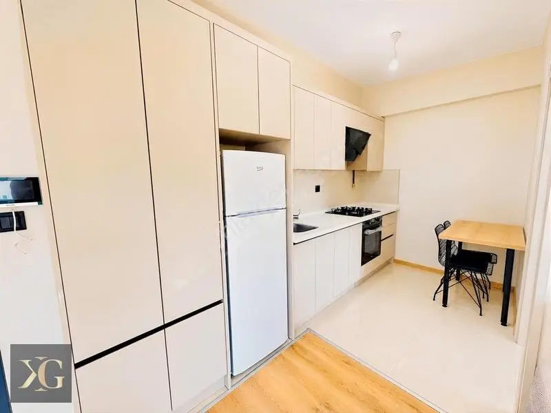 Pruva'dan Ana Cadde Üzerinde Sıfır Sitede 2+1 Lüks Satılık Daire — fotoğraf 13