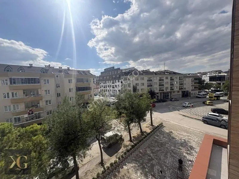 Pruva'dan Ana Cadde Üzerinde Sıfır Sitede 2+1 Lüks Satılık Daire — fotoğraf 26