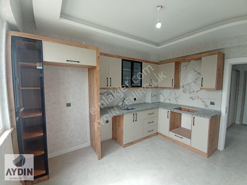 Aydın Satıyor'dan Bahçeşehir Mah. Caddeye Yakın Sıfır 2+1 Daire — fotoğraf 2