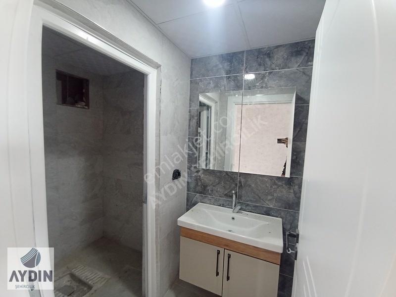 Aydın Satıyor'dan Bahçeşehir Mah. Caddeye Yakın Sıfır 2+1 Daire — fotoğraf 8