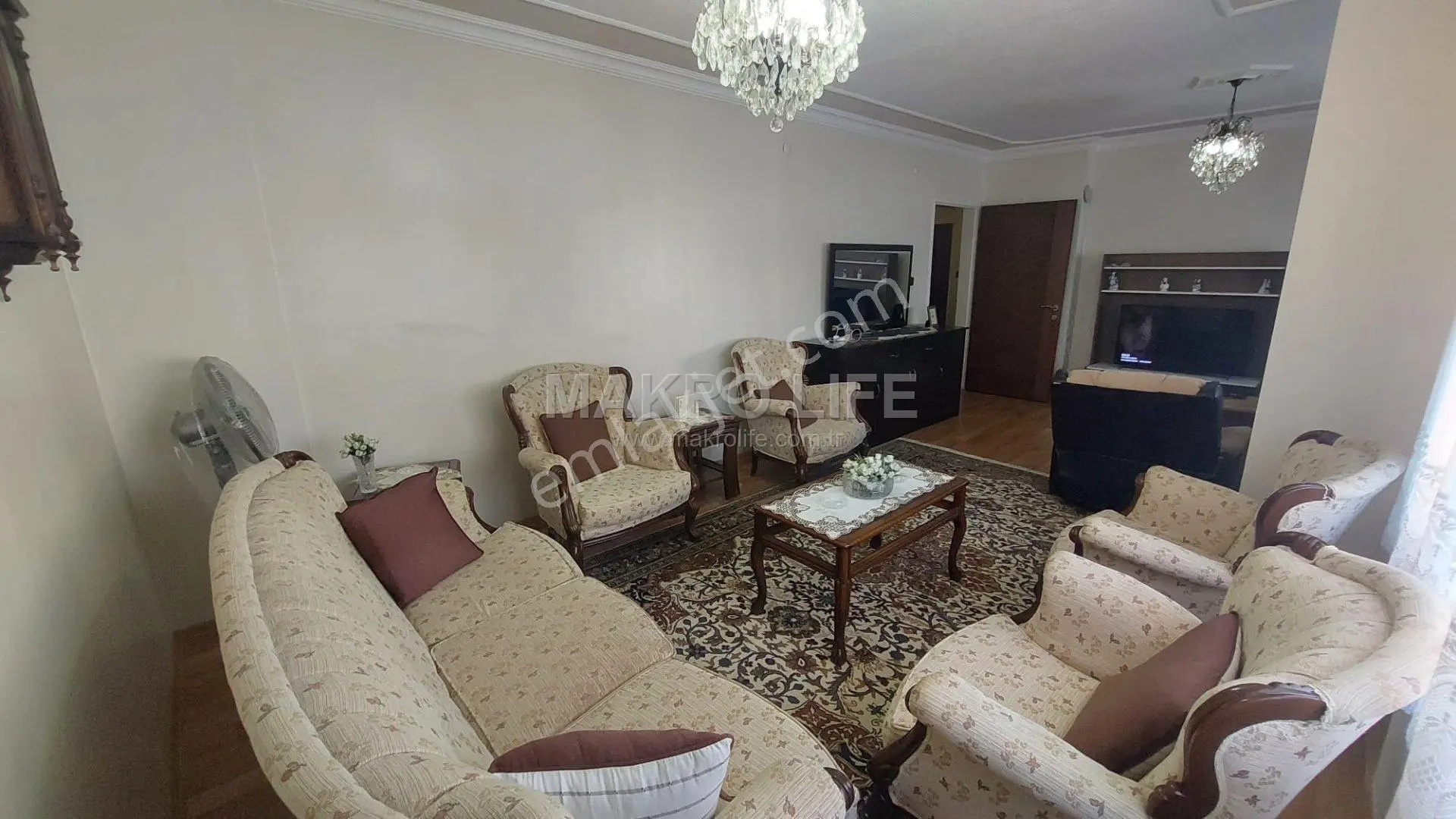 Seyrantepe Toplu Konut'ta Satılık 3+1 Fırsat Arakat Daire — fotoğraf 6