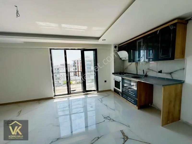 Vk Köprü Grup'tan Deniz Manzaralı 15.000 Tl Kiracılı Satılık 1+1 — fotoğraf 5