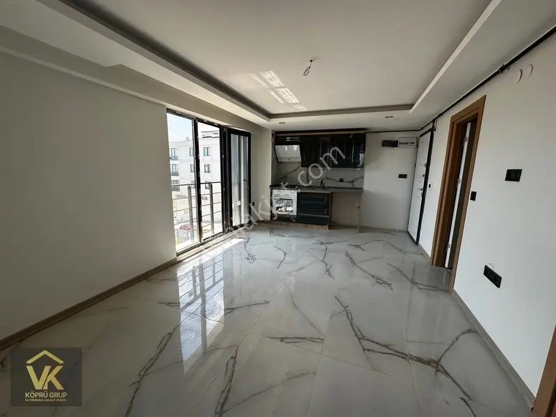 Vk Köprü Grup'tan Deniz Manzaralı 15.000 Tl Kiracılı Satılık 1+1 — fotoğraf 9