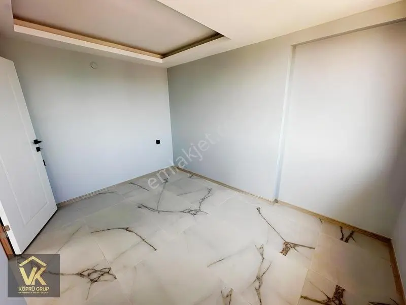 Vk Köprü Grup'tan Deniz Manzaralı 15.000 Tl Kiracılı Satılık 1+1 — fotoğraf 16