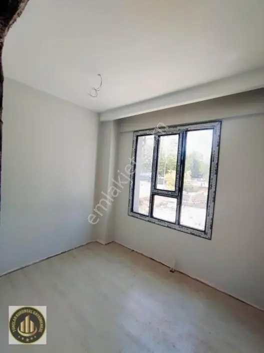 Memorial Civarında 3+1 Satılık Arakat Daire