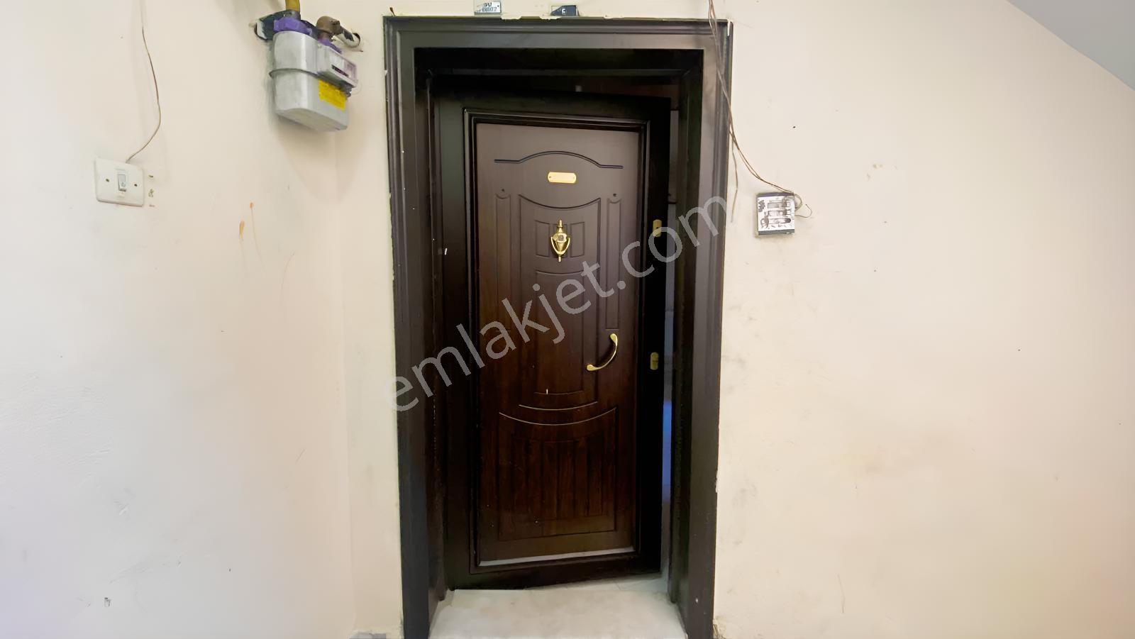 Çarşı Merkezi Konumda 3+1 Satılık Daire — fotoğraf 4