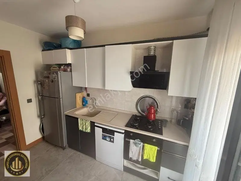 275 Toki Konutları'nda Hasarsız, 4 Yıllık 2+1 Satılık Daire — fotoğraf 2