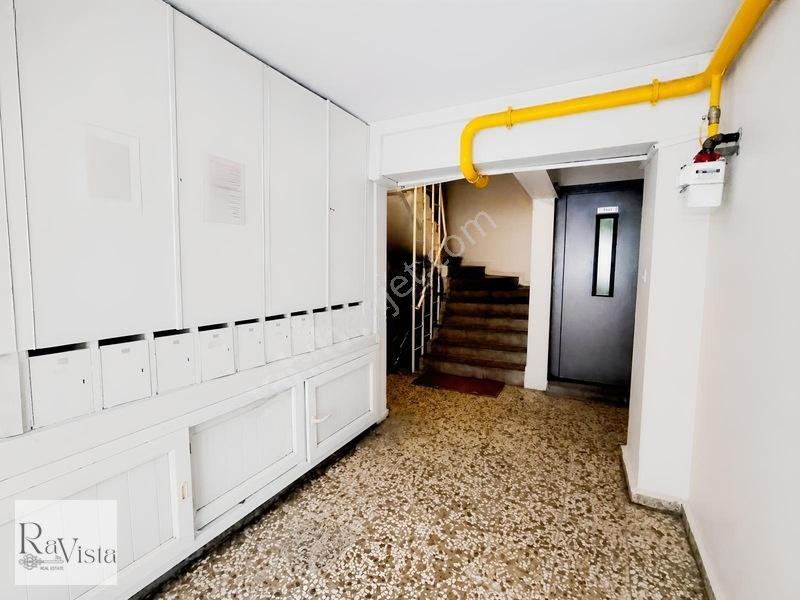 Mithatpaşa Caddesi Üzeri Satılık 2+1 Daire — fotoğraf 6