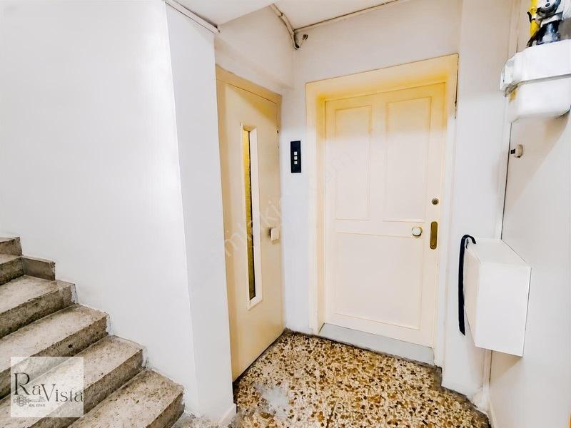 Mithatpaşa Caddesi Üzeri Satılık 2+1 Daire — fotoğraf 7