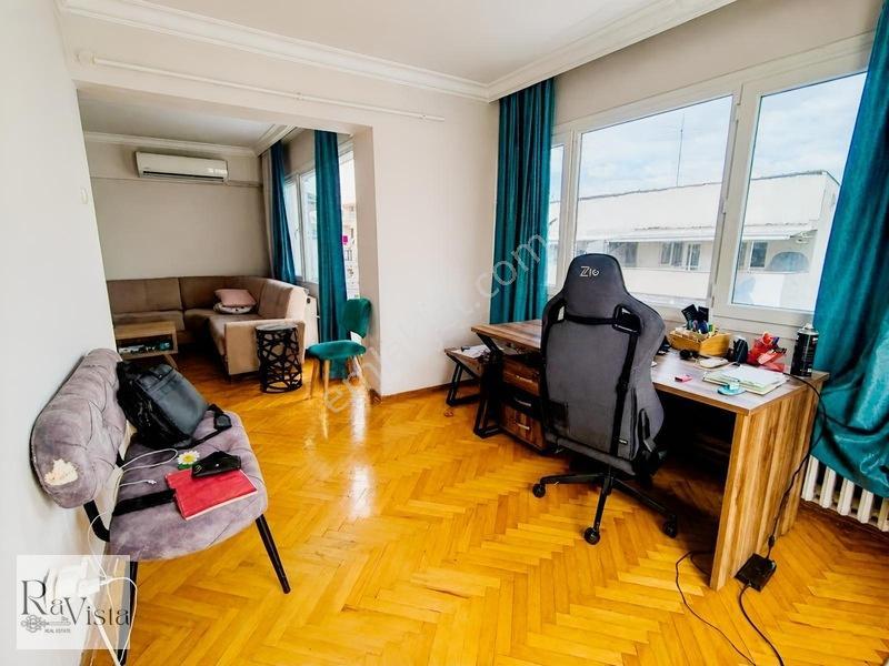 Mithatpaşa Caddesi Üzeri Satılık 2+1 Daire — fotoğraf 15