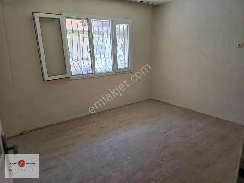 Gaziemir İzban Yakını Komple Satılık Bina — fotoğraf 2