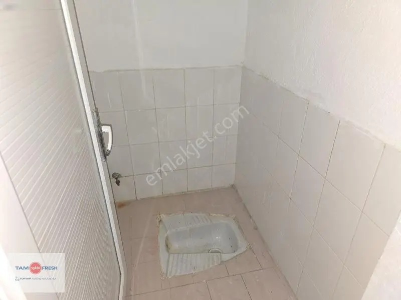 Gaziemir İzban Yakını Komple Satılık Bina — fotoğraf 14