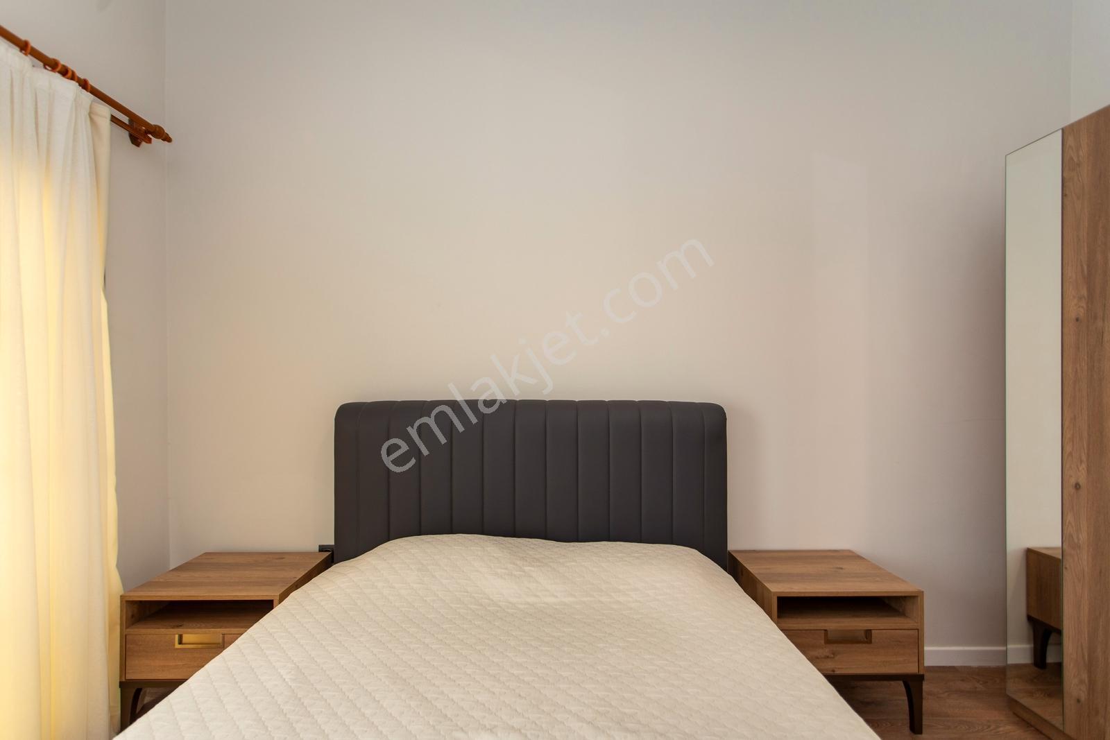 Foça Foçaköyde Havuzlu Butik Site İçerisinde Satılık 2+2 Villa — fotoğraf 21