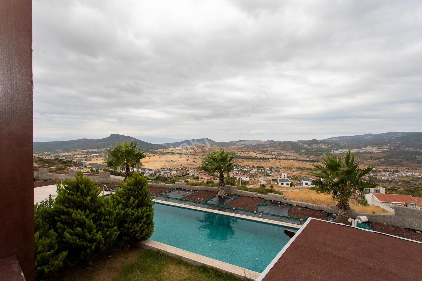 Foça Foçaköyde Havuzlu Butik Site İçerisinde Satılık 2+2 Villa — fotoğraf 28
